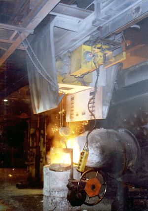 Hot Metal Hoist for Foundry Applications